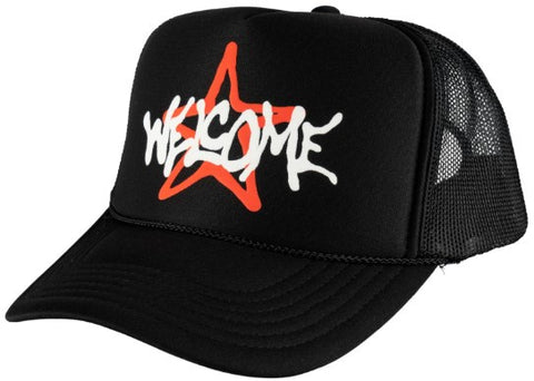 Welcome Vega Trucket Hat / Black