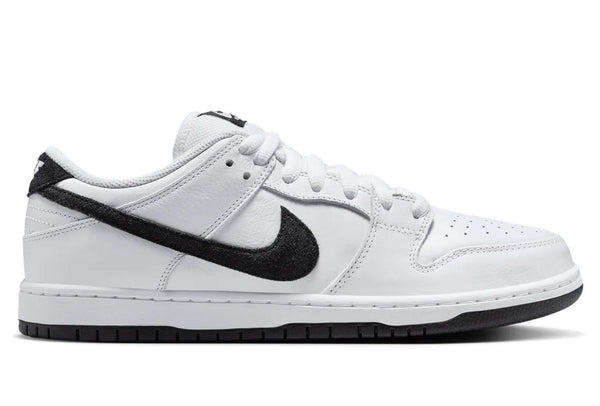 Nike SB Dunk Low Pro Shoe / White / Black